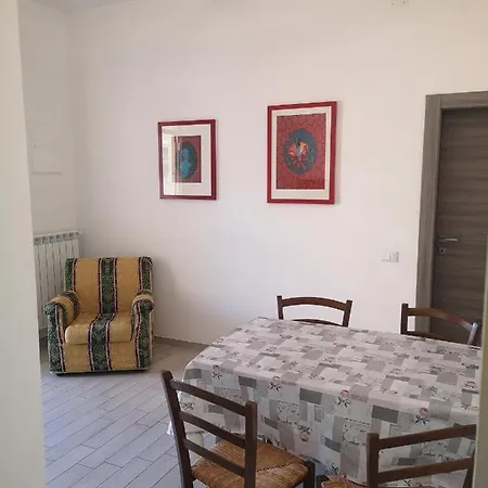 Le Sorelle Apartment *